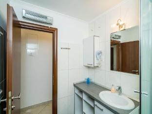 Villa Samba - Two-Bedroom Apartment with Terrace and Sea View - A41 Apartment in Plat