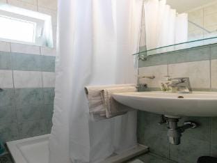 Apartments Belenum - Double Room with Balcony and Sea View no.2 Apartment in Plat