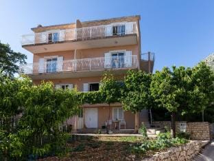 Villa Dubravka - Superior One Bedroom Apartment with Balcony and Sea View Apartman 6 Apartment in Plat