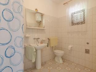 Seafront apartment Olivera with patio Apartment in Dubrovnik-Neretva County