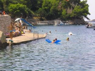 Apartments Korcula - Superior Two Bedroom Apartment with Terrace and Sea View Lavander Apartment in Dubrovnik-Neretva County
