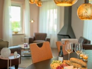 Bungalow in Sondel near Slotermeer Lake Vacation rental in Friesland, Netherlands
