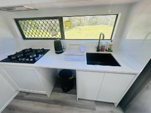 Holiday Home on Acreage Block - Best Location Vacation rental in Brisbane