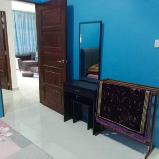 Alamanda Yellow homestay (FOR MUSLIMS ONLY) Vacation rental in Terengganu, Malaysia