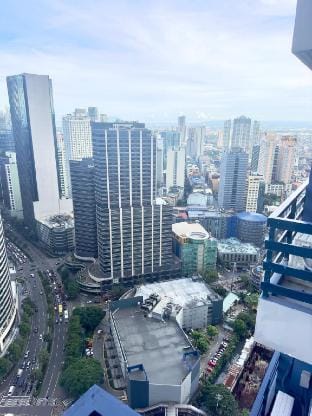 Lush out in Style @AirResidences #38 Apartment in Makati