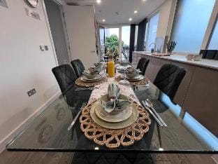 Aldgate Apartments FT5 Vacation rental in London