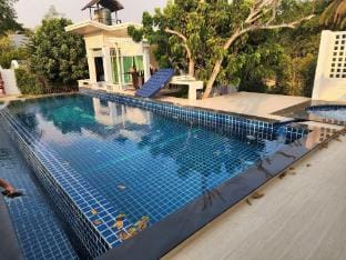 กรีนวิวพานอรามารีสอร์ท Villa in Laos