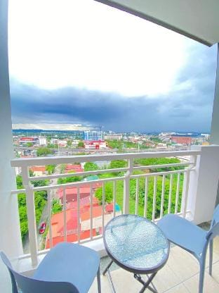 PROMO! Simply Vibe 1BR Satori W/Netflix Vacation rental in Pasig
