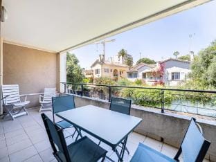 Charming 1 bedroom flat with balconypool - Cannes Apartment in Cannes