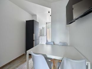 Beautiful equipped apartment in downtown Deauville 4P1BR with patio Apartment in Deauville