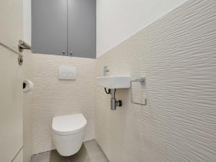 Elegant Apartment - ChAteau de Vincennes - 2BR6P Apartment in Paris