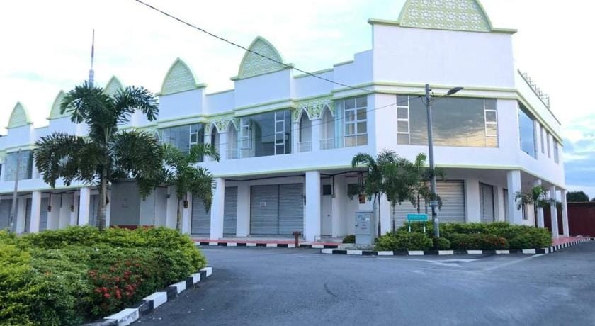Residence Homestay Wakaf Che Yeh Apartment in Malaysia