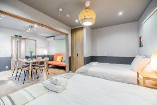 Kadoma Houses Vacation rental in Osaka