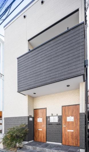 Kadoma Houses Vacation rental in Osaka