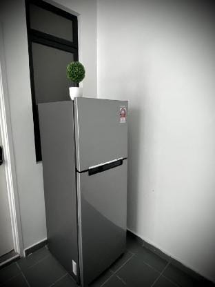 3BR 2-Storey@Bukit Indah AEON/Legoland/Tuas(9 Pax) Vacation rental in Johor Bahru