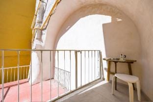 Maison Vittorio Emanuele Apartment in Naples