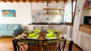 Di Sole e D'Azzurro - MS 3 NT by Ca-Sa Check Apartment in Chioggia