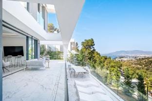 Villa San Antón with Pool I Villa in Malaga