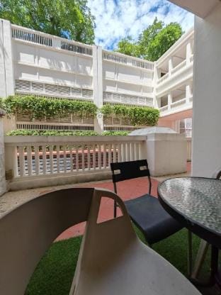Sweet Cozy Homestay @ Straits Quay Apartment in Penang