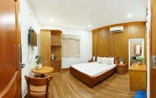 KHÁCH SẠN NGUYÊN THÁI 2 - VIP B - 1 GIƯỜNG ĐÔI Vacation rental in Ho Chi Minh City