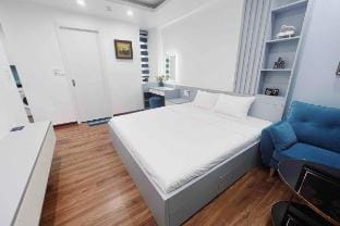 High-end furniture studio 7min walk to Westlake Apartment in Laos