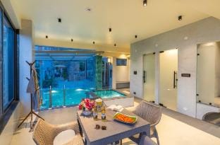Home Zoned Villa Pool + Home Theatre +Jacuzzi Villa in Himachal Pradesh