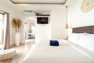 Aesthetic Villa Jasmine with Private Pool -Canggu Vacation rental in North Kuta