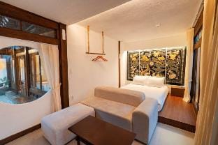 Cheongbeak Hanok Vacation rental in Seoul