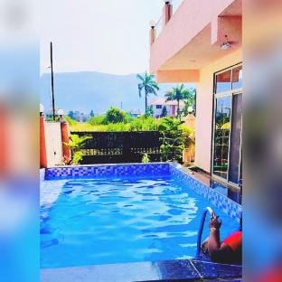 Golden Bird 3 bhk Ac Villa Villa in Maharashtra