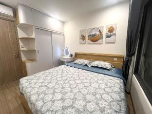 KKHomestay S102 Vinhomes Ocean Park Apartment in Laos