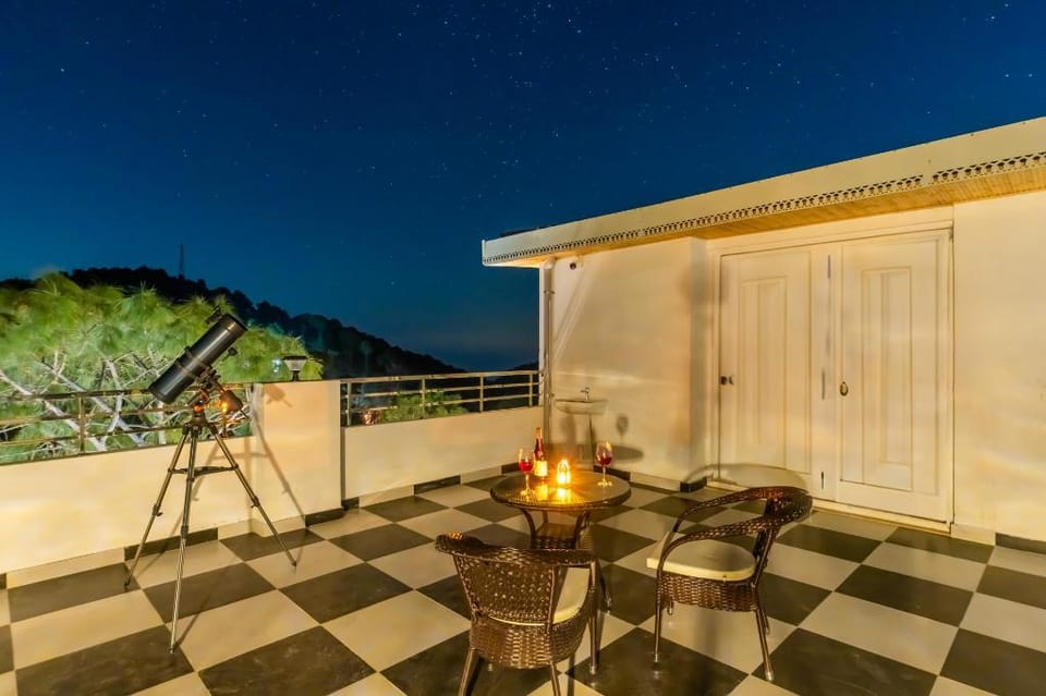 Stars and Windsongs- Essence of Himachal Hotel in Himachal Pradesh