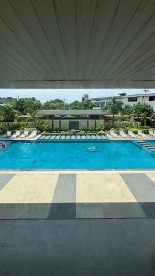 MBMJ’s Condo - Mesavirre Garden Apartment in Bacolod