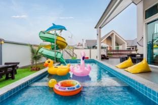 Pool villa cha-am  Villa in Thailand