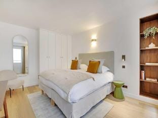 Superb apartment with AC-1BR2P-Le Marais Apartment in Paris