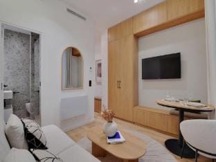 Modern studio - 2P - Clignancourt Apartment in Paris