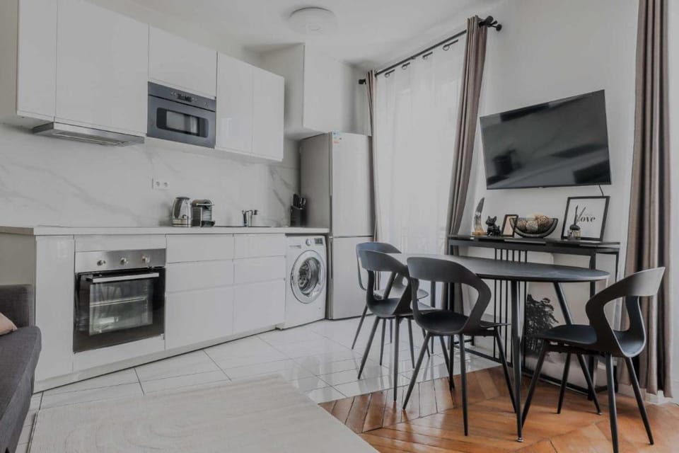 Charming apartment - 1BD5P - Gare du Nord Apartment in Paris