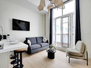 Modern Apartment - 2BR6P - Eiffel Tower Apartment in Paris