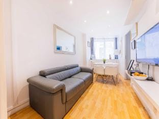 Quiet apartment - 1BR4P - Sacre Coeur Apartment in Paris