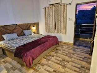 Zucross® Homestay Apartment in Varanasi