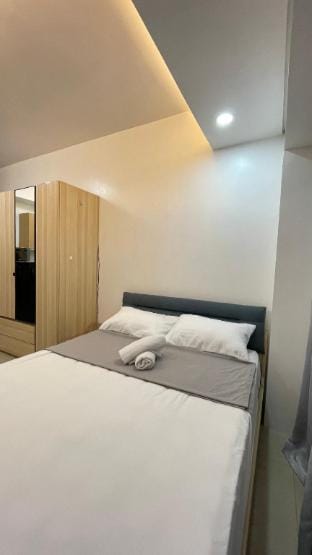 Cozy Condo in Beacon Tower Makati Apartment in Pasay