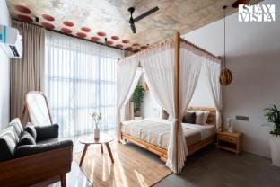 StayVista at Whispering Arc Villa in Uttarakhand