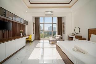 D&C House luxury - 3 Mins walk to My Khe Beach Villa in Da Nang