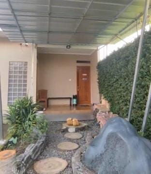 Dahlia Family House Vacation rental in West Java