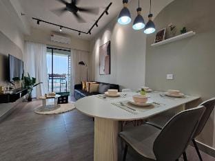 #Setia Convention Centre #Sunsuria 3BR #2-9Pax Apartment in Selangor, Malaysia