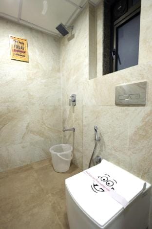 Luxury 2 BHK in Santacruz – Comfort Meets Style Apartment in Mumbai