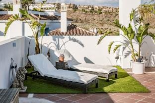 Paraiso Pueblo B52 in Benahavís Apartment in Costa del Sol