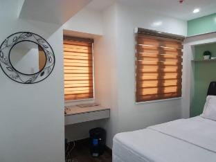 Victoria de Makati Loft-Style Condominium  Vacation rental in Pasay