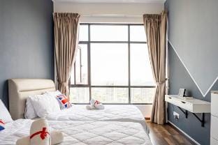 Molek Sky View 6Pax Netflix
Mid Valley Apartment in Johor Bahru