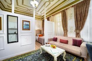Alhambra Apart Hotel Deluxe Apartment (2+1) Apartment in Istanbul