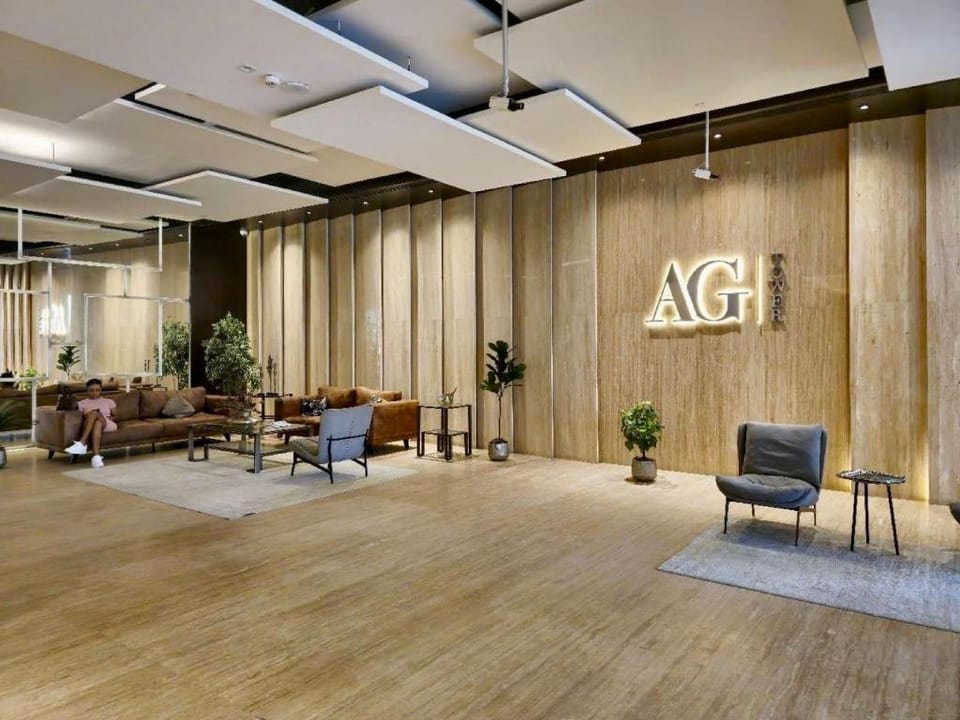 CAICAI HOMES , AG Tower,Business Bay, Cozy Studio Hotel in Dubai